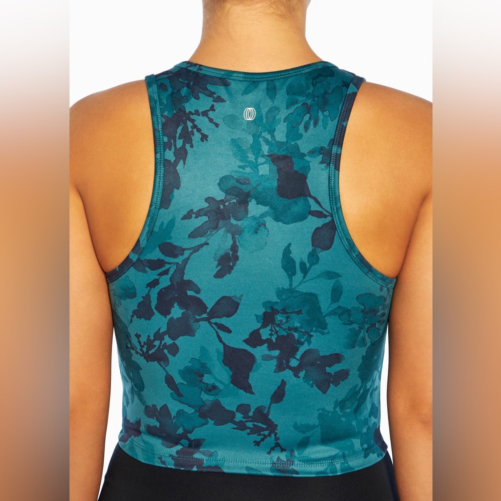 Balance Collection Mia Crop Tank Color Deep Color Watercolor Garden - Picture 3 of 7